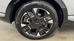 2025 (75) KIA SPORTAGE 1.6T GDi HEV GT-Line S 5dr Auto 4887774