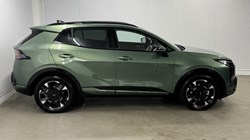 2025 (75) KIA SPORTAGE 1.6T GDi HEV GT-Line S 5dr Auto 4892842