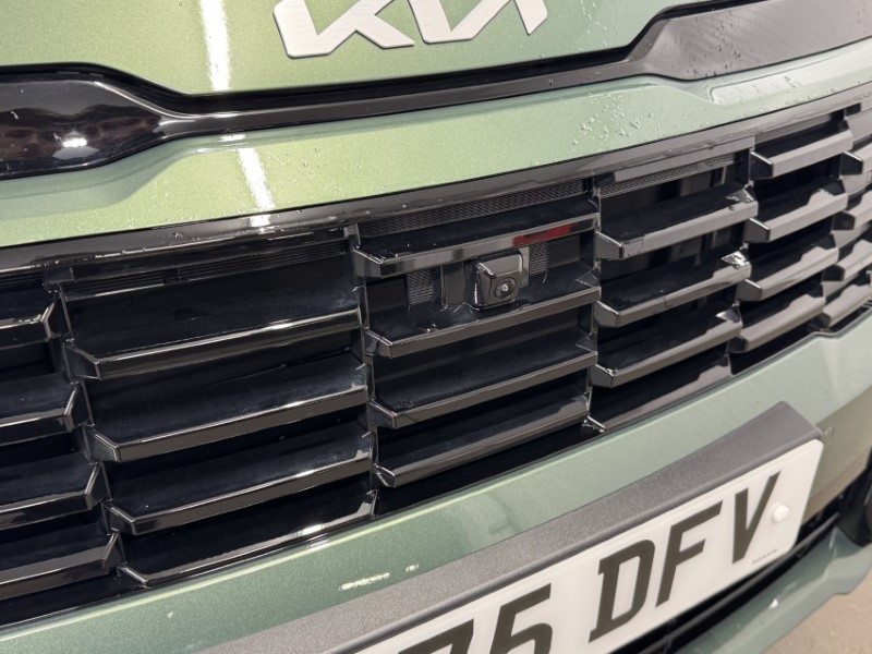 2025 (75) KIA SPORTAGE 1.6T GDi HEV GT-Line S 5dr Auto 4892844