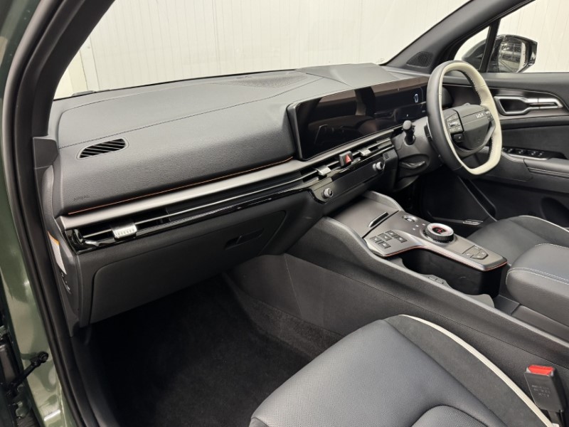 2025 (75) KIA SPORTAGE 1.6T GDi HEV GT-Line S 5dr Auto 4892849