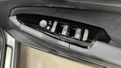 2024 (74) KIA SPORTAGE 1.6T GDi 207 HEV GT-Line 5dr Auto 4896998