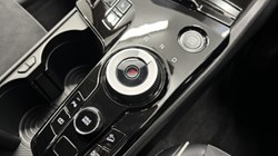 2024 (74) KIA SPORTAGE 1.6T GDi 207 HEV GT-Line 5dr Auto 4897022