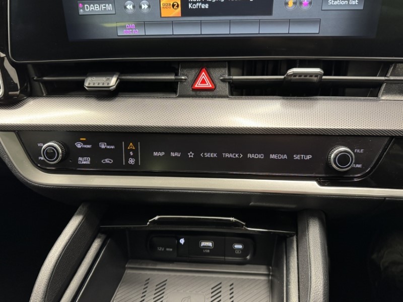 2024 (74) KIA SPORTAGE 1.6T GDi 207 HEV GT-Line S 5dr Auto AWD 4914739