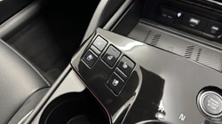 2024 (74) KIA SPORTAGE 1.6T GDi 207 HEV GT-Line S 5dr Auto AWD 4914736