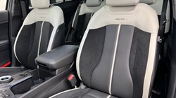 2025 (75) KIA SPORTAGE 1.6T GDi HEV GT-Line S 5dr Auto 4892504