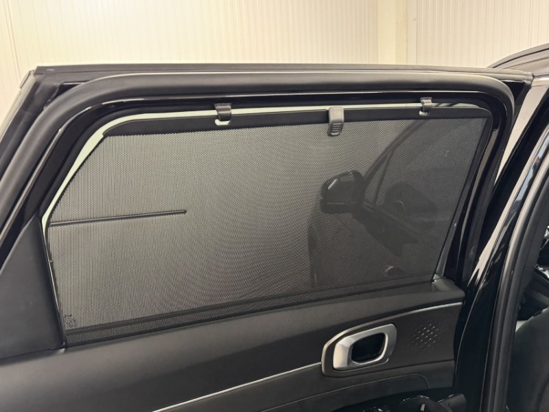 2023 (73) KIA SORENTO 1.6 T-GDi HEV Edition 5dr Auto 4913035