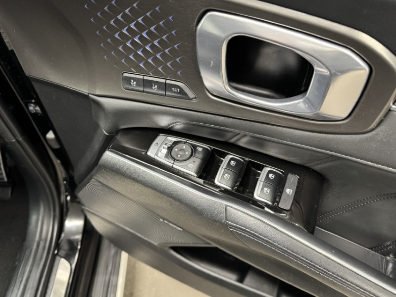 2023 (73) KIA SORENTO 1.6 T-GDi HEV Edition 5dr Auto 4913020