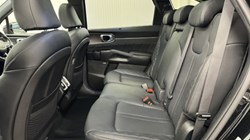 2023 (73) KIA SORENTO 1.6 T-GDi HEV Edition 5dr Auto 4913036