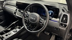2023 (73) KIA SORENTO 1.6 T-GDi HEV Edition 5dr Auto 4913019