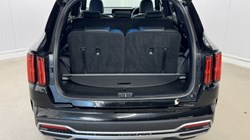 2023 (73) KIA SORENTO 1.6 T-GDi HEV Edition 5dr Auto 4913016