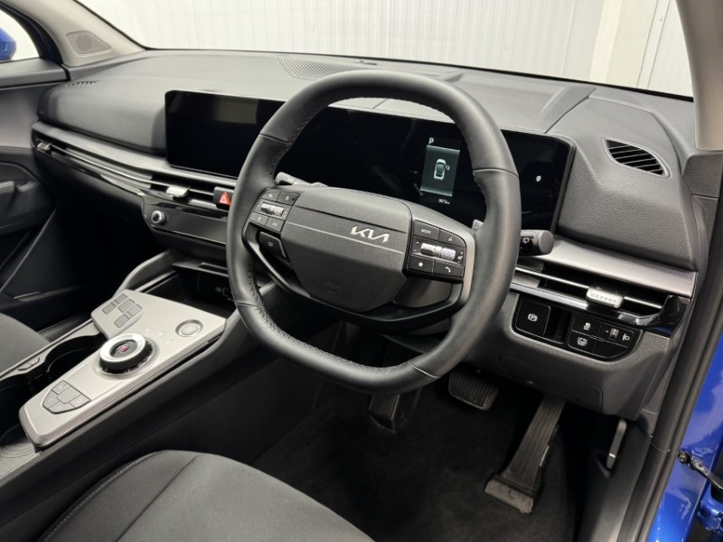 2025 (75) KIA SPORTAGE 1.6T GDi HEV Pure 5dr Auto 4891766