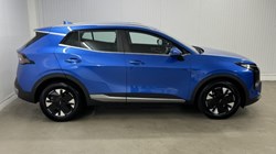 2025 (75) KIA SPORTAGE 1.6T GDi HEV Pure 5dr Auto 4891757