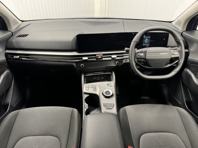 2025 (75) KIA SPORTAGE 1.6T GDi HEV Pure 5dr Auto 4891764
