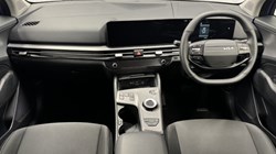 2025 (75) KIA SPORTAGE 1.6T GDi HEV Pure 5dr Auto 4891764