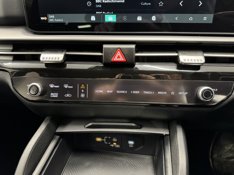 2025 (75) KIA SPORTAGE 1.6T GDi HEV Pure 5dr Auto 4891770