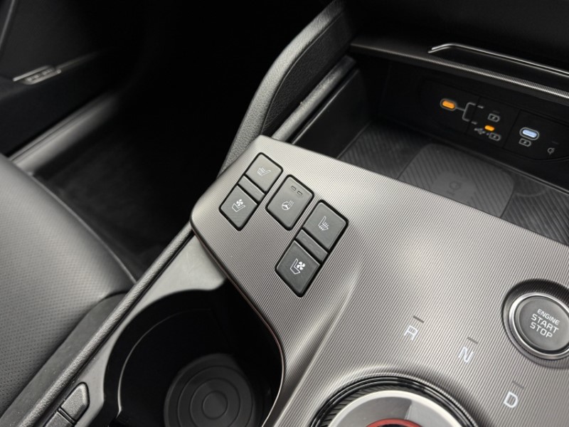 2025 (75) KIA SPORTAGE 1.6T GDi HEV GT-Line S 5dr Auto 4890306