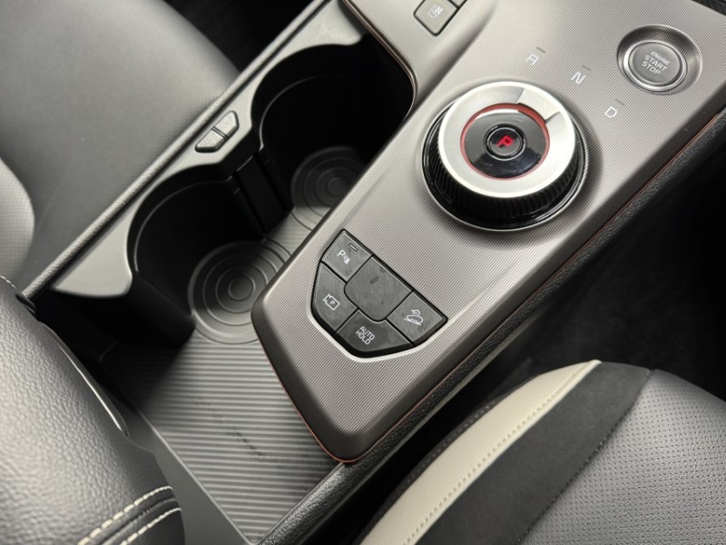 2025 (75) KIA SPORTAGE 1.6T GDi HEV GT-Line S 5dr Auto 4890303