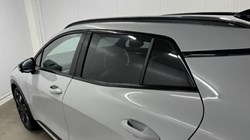 2025 (75) KIA SPORTAGE 1.6T GDi HEV GT-Line S 5dr Auto 4890286