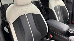 2025 (75) KIA SPORTAGE 1.6T GDi HEV GT-Line S 5dr Auto 4890300