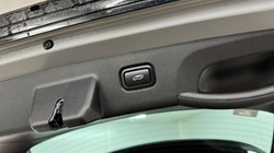 2025 (75) KIA SPORTAGE 1.6T GDi HEV GT-Line S 5dr Auto 4890285