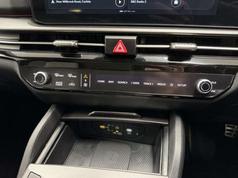 2025 (75) KIA SPORTAGE 1.6T GDi HEV GT-Line S 5dr Auto 4890309