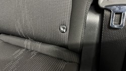 2025 (75) KIA SPORTAGE 1.6T GDi HEV Pure 5dr Auto 4895134