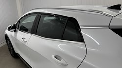 2025 (75) KIA SPORTAGE 1.6T GDi HEV Pure 5dr Auto 4895131