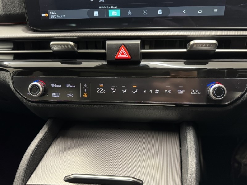 2025 (75) KIA SPORTAGE 1.6T GDi HEV GT-Line S 5dr Auto 4890342