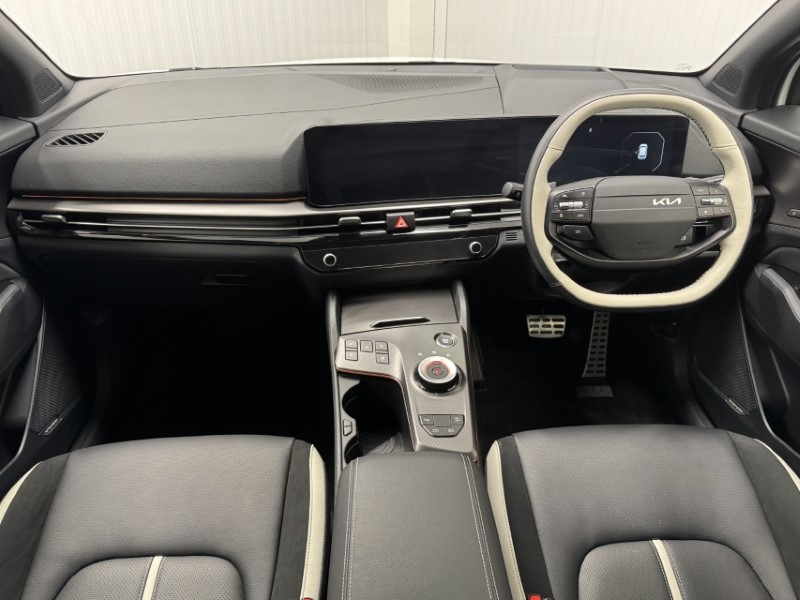 2025 (75) KIA SPORTAGE 1.6T GDi HEV GT-Line S 5dr Auto 4890358