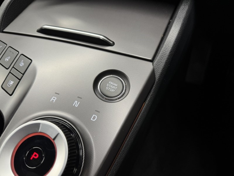 2025 (75) KIA SPORTAGE 1.6T GDi HEV GT-Line S 5dr Auto 4890340