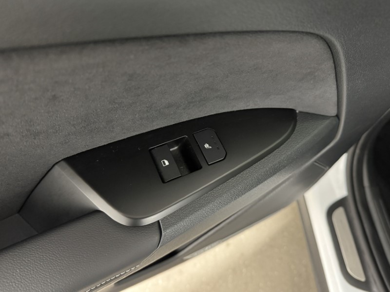 2025 (75) KIA SPORTAGE 1.6T GDi HEV GT-Line S 5dr Auto 4890357