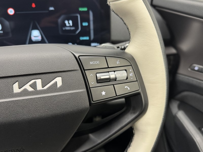 2025 (75) KIA SPORTAGE 1.6T GDi HEV GT-Line S 5dr Auto 4890348