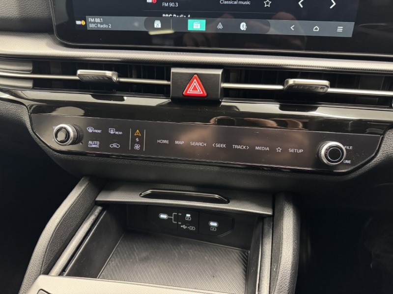 2025 (75) KIA SPORTAGE 1.6T GDi HEV Pure 5dr Auto 4916387