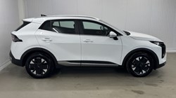 2025 (75) KIA SPORTAGE 1.6T GDi HEV Pure 5dr Auto 4916394