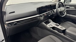 2025 (75) KIA SPORTAGE 1.6T GDi HEV Pure 5dr Auto 4916379