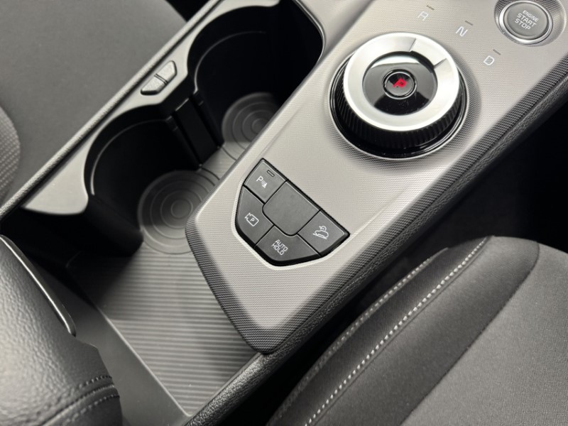 2025 (75) KIA SPORTAGE 1.6T GDi HEV Pure 5dr Auto 4916384