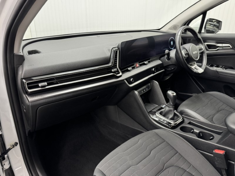 2023 (23) KIA SPORTAGE 1.6T GDi ISG 3 5dr 4936860
