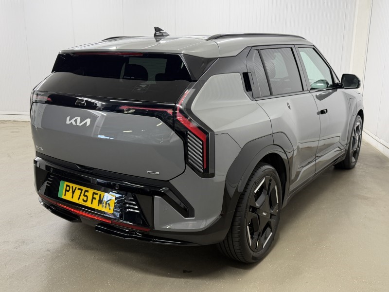 2025 (75) KIA EV3 150kW GT-Line 81.4kWh 5dr Auto 5718929