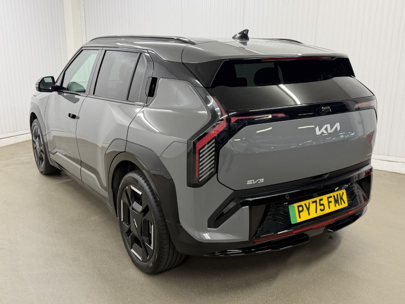 2025 (75) KIA EV3 150kW GT-Line 81.4kWh 5dr Auto 5718928