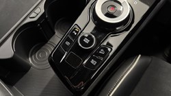 2024 (74) KIA SPORTAGE 1.6T GDi 207 HEV GT-Line 5dr Auto 4927417