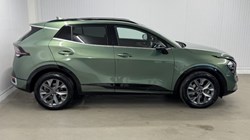 2024 (74) KIA SPORTAGE 1.6T GDi 207 HEV GT-Line 5dr Auto 4927421
