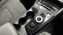 2022 (72) KIA SPORTAGE 1.6 CRDi 134 48V ISG 4 5dr DCT AWD 4933928