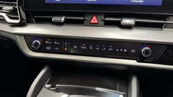 2022 (72) KIA SPORTAGE 1.6 CRDi 134 48V ISG 4 5dr DCT AWD 4933950