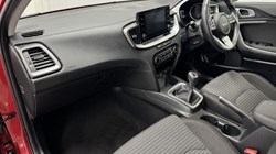 2023 (73) KIA CEED 1.5T GDi ISG 2 5dr 4950075