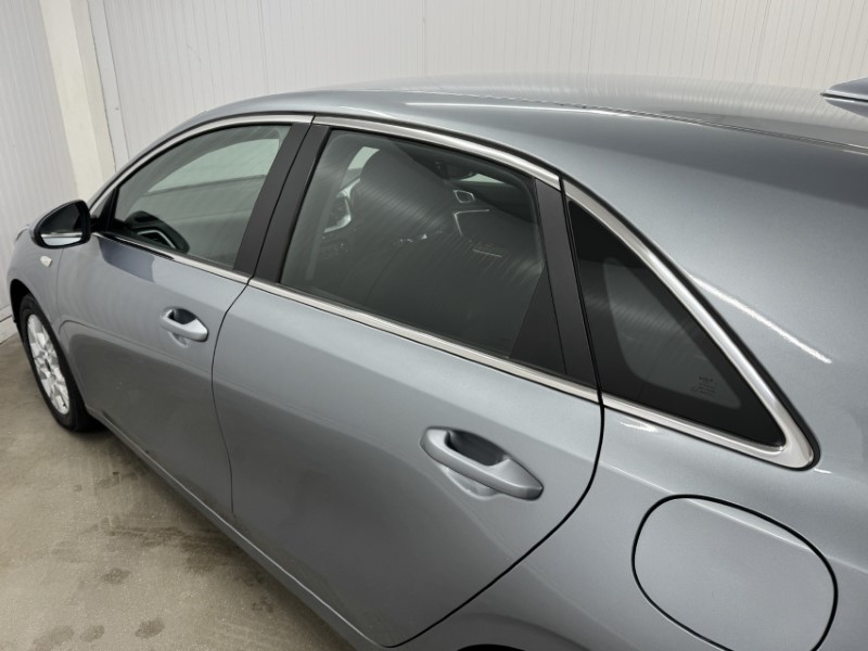 2023 (23) KIA CEED 1.5T GDi ISG 2 5dr 4948007