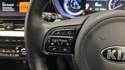 2021 (21) KIA NIRO 1.6 GDi PHEV 3 5dr DCT 4939407