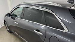 2021 (21) KIA NIRO 1.6 GDi PHEV 3 5dr DCT 4939395