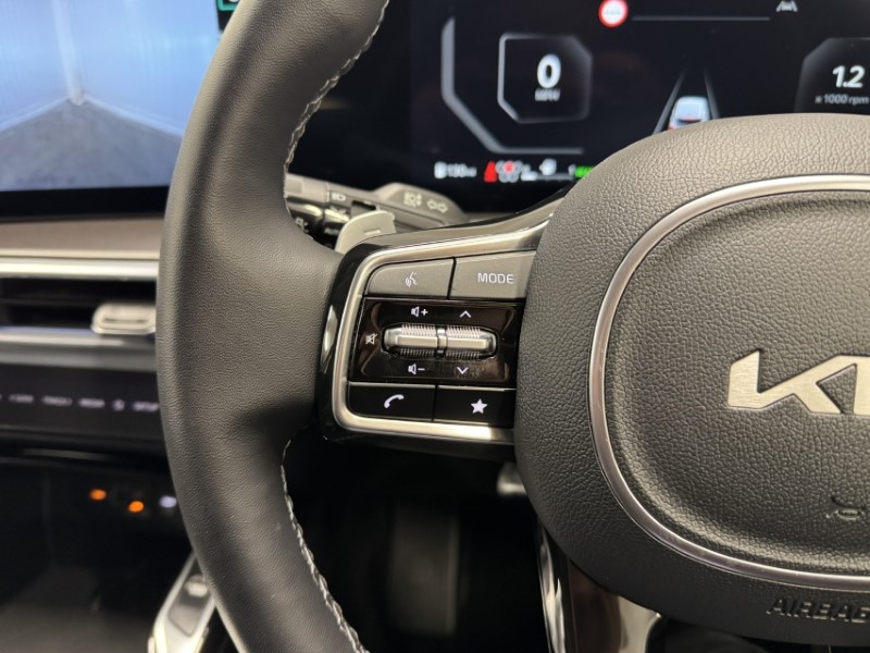 2025 (25) KIA SORENTO 1.6 T-GDi HEV 3 5dr Auto 4950969