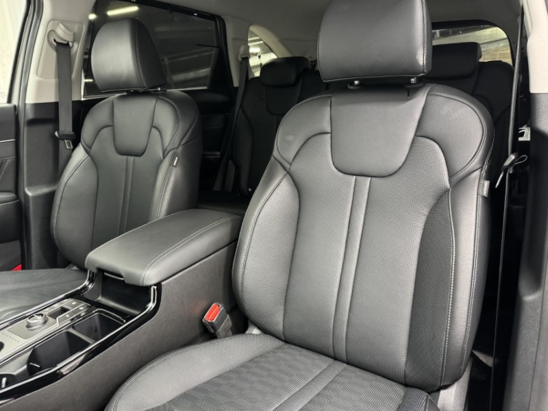 2025 (25) KIA SORENTO 1.6 T-GDi HEV 3 5dr Auto 4950980