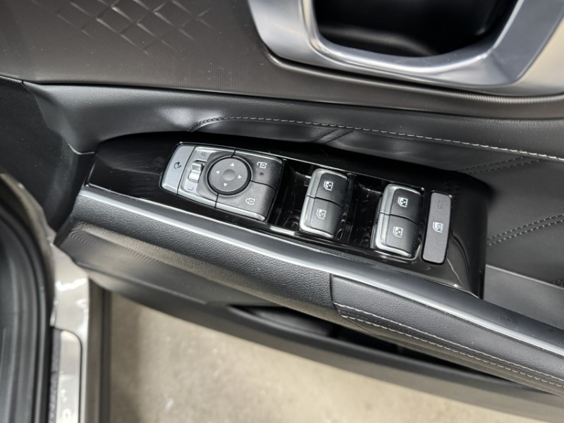 2025 (25) KIA SORENTO 1.6 T-GDi HEV 3 5dr Auto 4950982